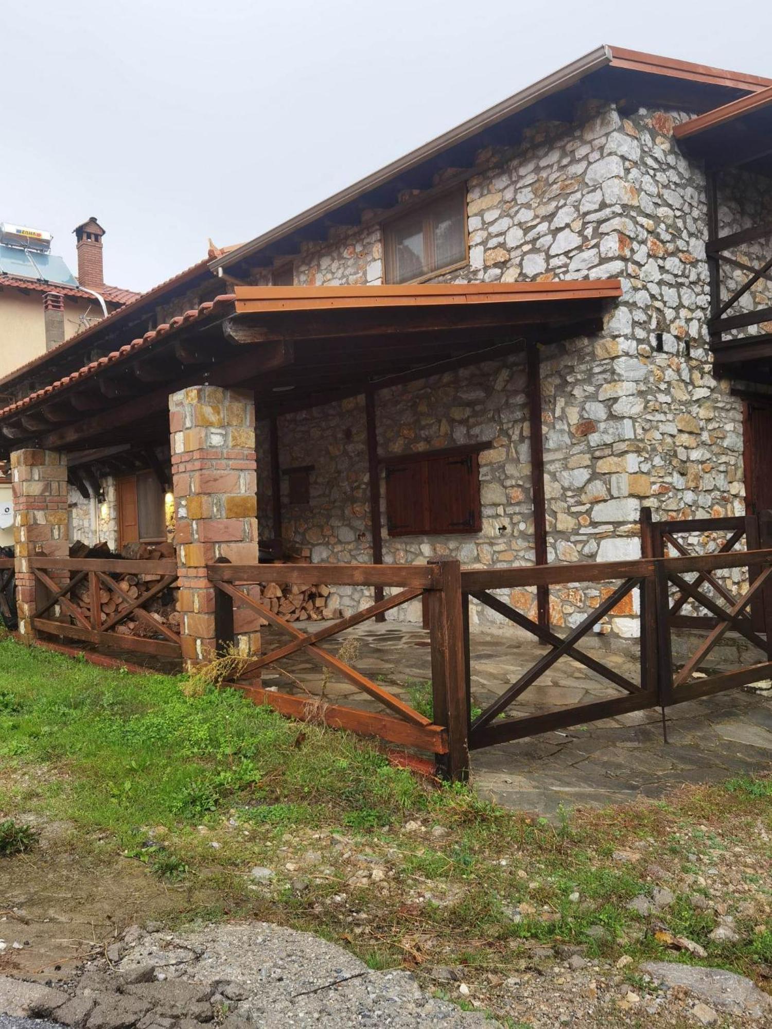 Traditional Stone Cottage In Palio Elatohori Exterior photo